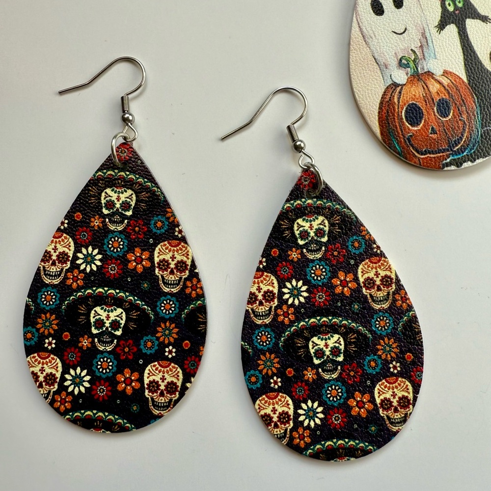 Halloween Teardrop Earrings Set - Picture 3 of 3
